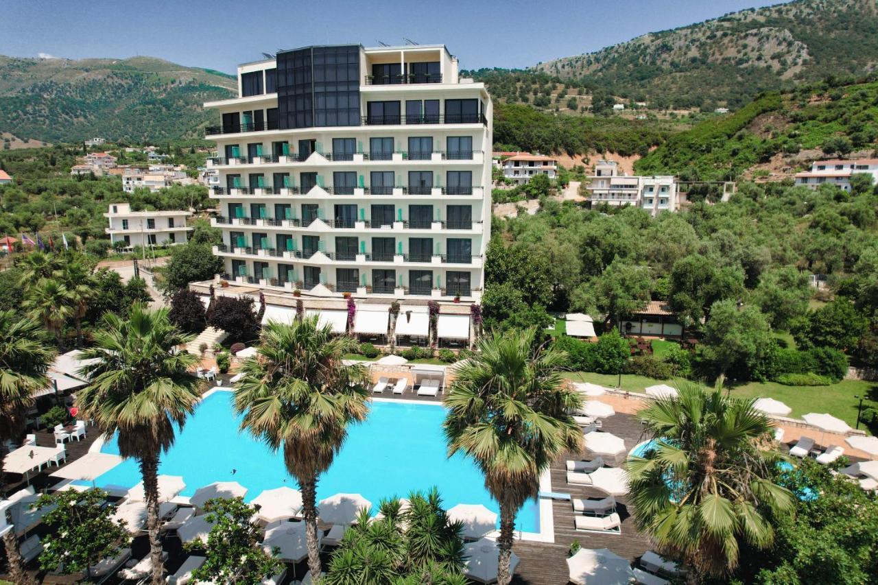 Rapo's Hotel